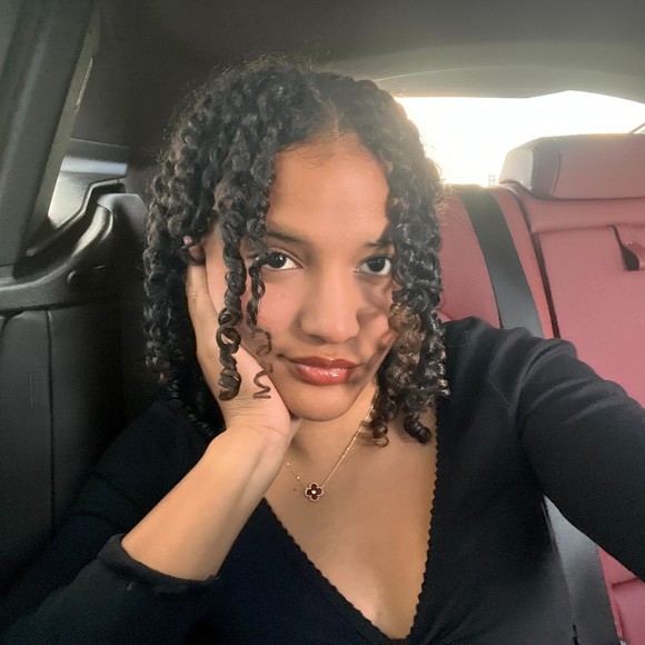 Meet your Posher, Perla - Picture 1 of 1